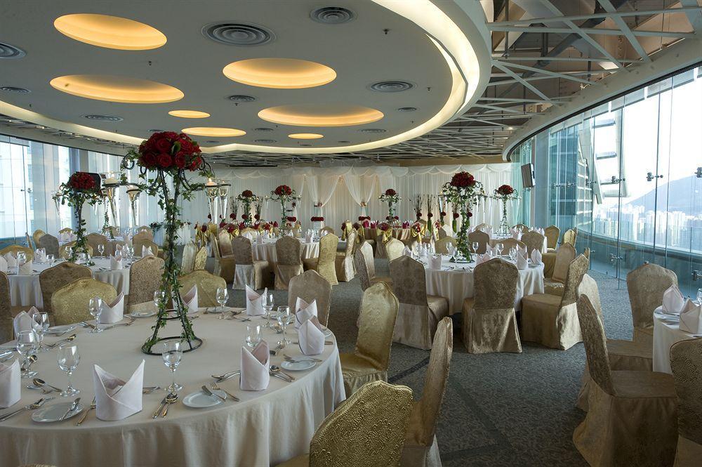 Nina Hotel Tsuen Wan West Hong Kong Exterior foto The Wedding Hall
