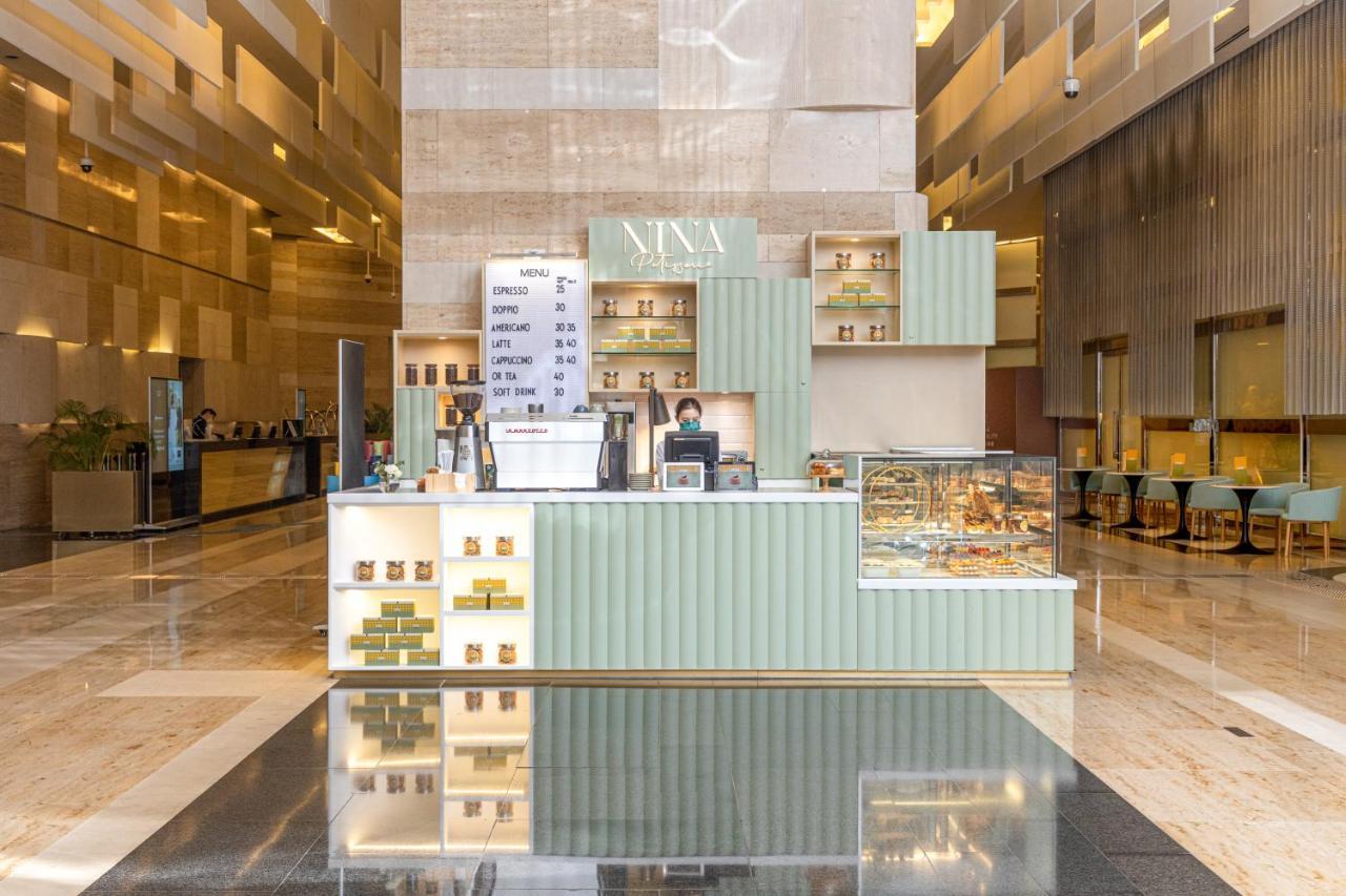 Nina Hotel Tsuen Wan West Hong Kong Exterior foto The Coffee Bar