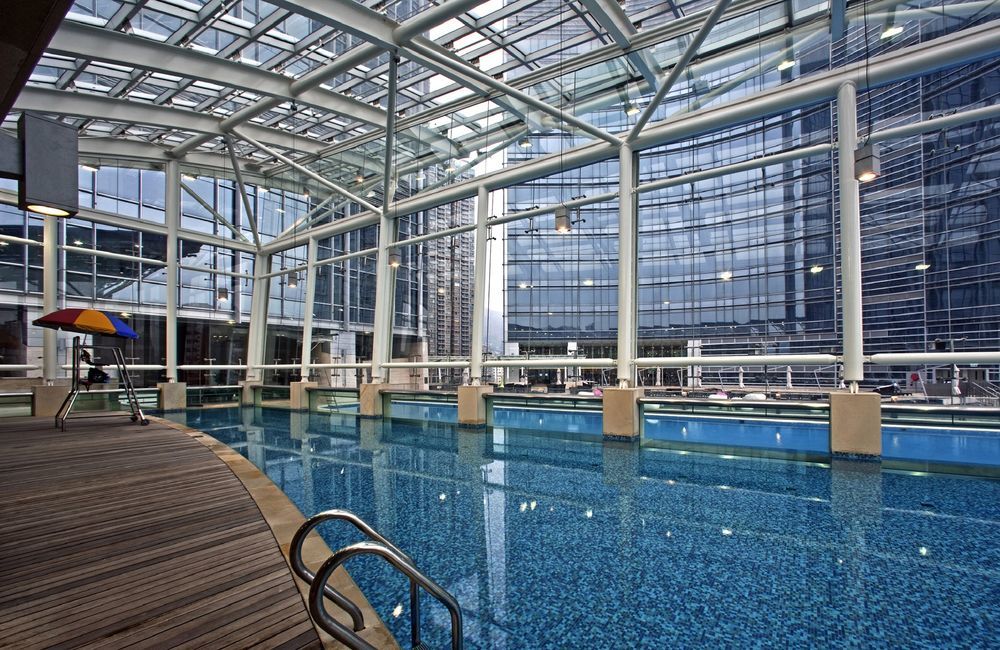 Nina Hotel Tsuen Wan West Hong Kong Exterior foto The swimming pool