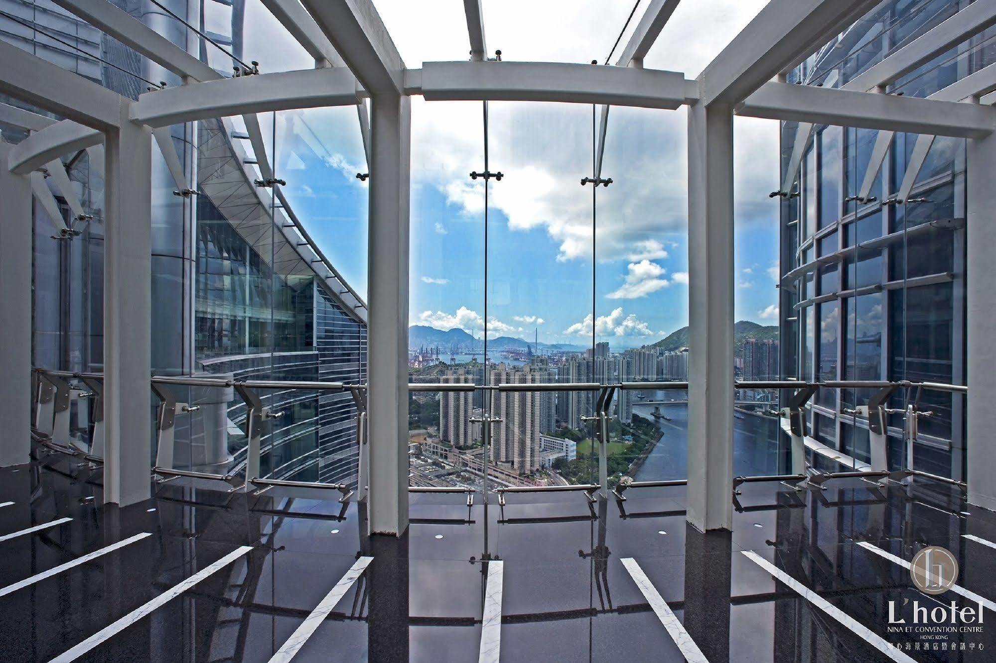 Nina Hotel Tsuen Wan West Hong Kong Exterior foto Sky100
