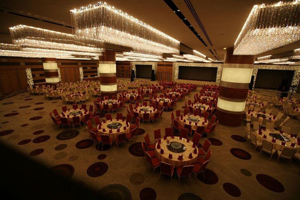 Nina Hotel Tsuen Wan West Hong Kong Exterior foto The Grand Ballroom